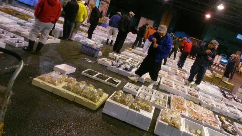 福岡県魚市場（株） 久留米魚市場