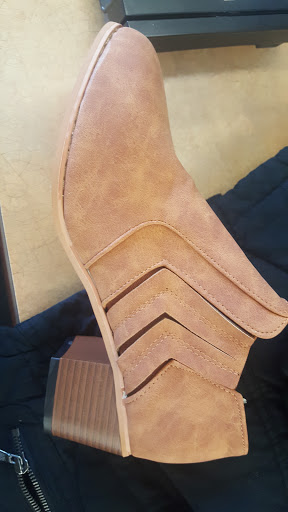 Thrift Store «TurnStyles», reviews and photos