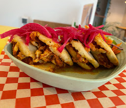 La Manzana Spacefood photo