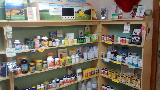 Health Food Store «CDR Naturals Health Food Store», reviews and photos, 363 E Pine St, Bourbon, MO 65441, USA