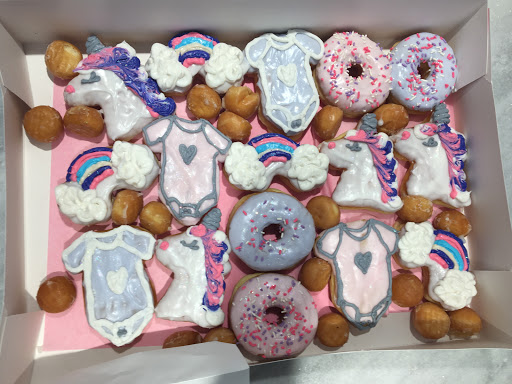 Donut Shop «River Oaks Donuts», reviews and photos, 3601 Westheimer Rd, Houston, TX 77027, USA