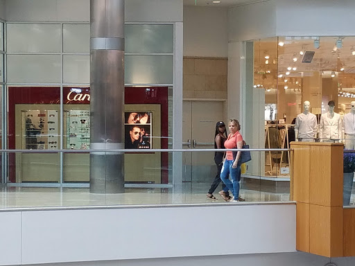 Clothing Store «H&M», reviews and photos, 4200 Conroy Rd, Orlando, FL 32839, USA