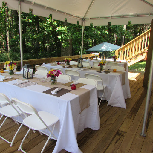 Bed & Breakfast «Red Leaf River Inn», reviews and photos, 146 Chestnut Walk Dr, Waynesville, NC 28786, USA