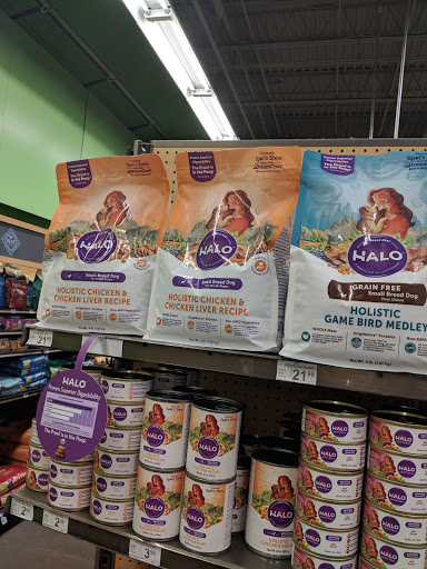 Pet Supply Store «Petco Animal Supplies», reviews and photos, 839 New York Ave, Huntington, NY 11743, USA