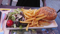 Hamburger du Restaurant Les lauriers,anciennement la petite bouffe à Vallon-Pont-d'Arc - n°4