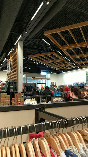 Clothing Store «L.L. Bean», reviews and photos, 4222 Easton Loop W, Columbus, OH 43219, USA