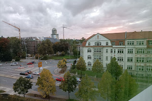 Technische Universität (Fr.-Foerster-Platz)