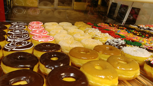Donut Shop «Daylight Donuts», reviews and photos, 2309 Pass Rd, Gulfport, MS 39501, USA