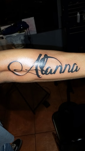 Tattoo Shop «California Ink Tattoo Studio», reviews and photos, 10550 Beach Blvd, Stanton, CA 90680, USA