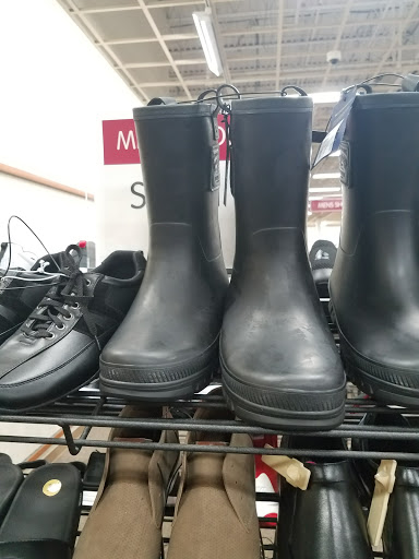 Clothing Store «Burlington Coat Factory», reviews and photos, 55 Brick Blvd, Brick, NJ 08723, USA