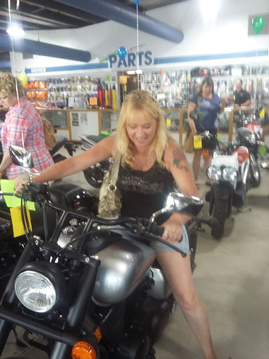 Motorcycle Dealer «Kawasaki & Honda of Medford», reviews and photos, 3735 Crater Lake Hwy, Medford, OR 97504, USA