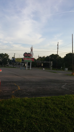 Bowling Alley «Donelson Bowling Center», reviews and photos, 117 Donelson Pike, Nashville, TN 37214, USA