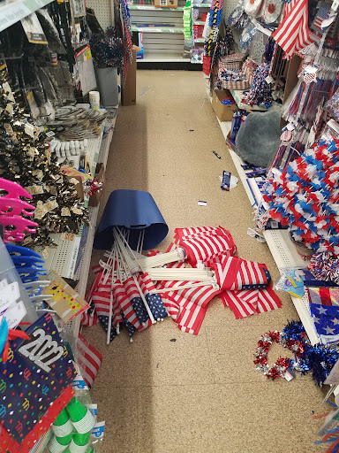 Dollar Store «Dollar Tree», reviews and photos, 341 S College Rd, Wilmington, NC 28403, USA