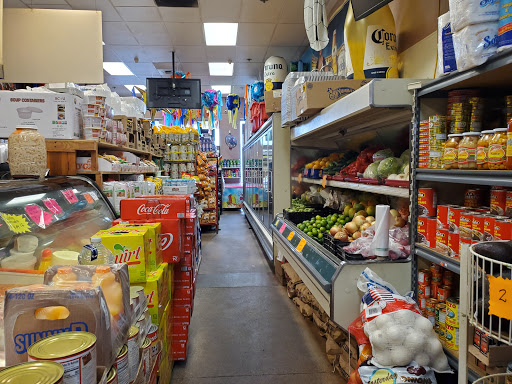 Grocery Store «Tienda Los Vecinos», reviews and photos, 15423 154th Ave SE # 104, Kent, WA 98042, USA