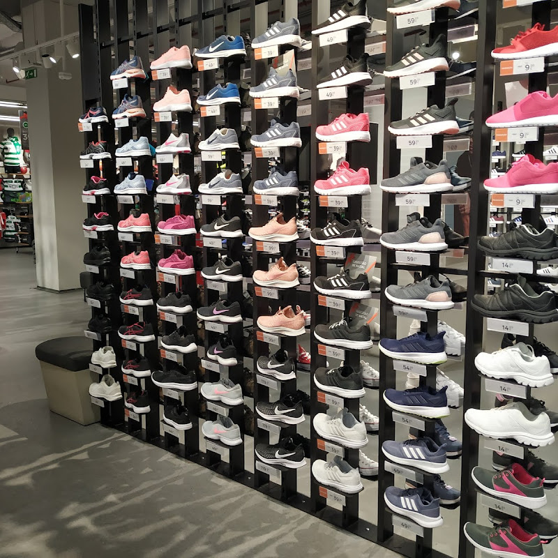 Revisões para Sport Zone Via Catarina em Porto, Porto