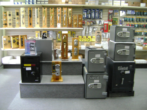 Locksmith «Dade Lock & Key, Inc», reviews and photos, 5804 Bird Rd, Miami, FL 33155, USA