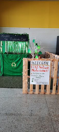 Pet Supply Store «Pet Partners», reviews and photos, 1962 W State St, Bristol, TN 37620, USA