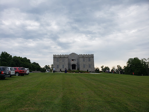 Castle «Clayshire Castle», reviews and photos, 8780 E County Rd 75 N, Bowling Green, IN 47833, USA