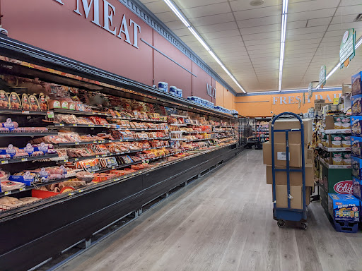 Grocery Store «Supreme Shop n Bag», reviews and photos, 4301 Walnut St, Philadelphia, PA 19104, USA