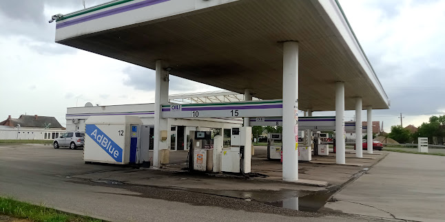 Hozzászólások és értékelések az OIL! Benzinkút-ról