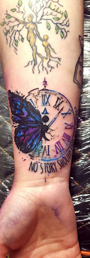 Explore two daughters tattoo ideas, creative tattoo ideas in Peru, available at Irezumi Tattoo Parlor