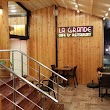 La Grande Cafe & Restaurant
