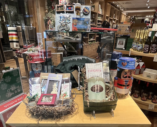 Gift Shop «Made In Oregon», reviews and photos, 9589 SW Washington Square Rd, Portland, OR 97223, USA