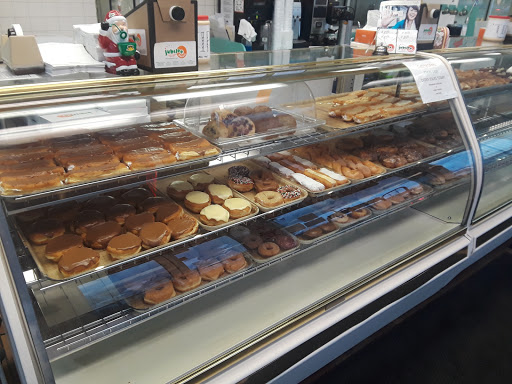 Donut Shop «Jubilee Donuts Inc», reviews and photos, 2686 Front St, Cuyahoga Falls, OH 44221, USA