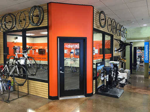 Bicycle Store «Big Shark Bicycle Company West», reviews and photos, 17233 Chesterfield Airport Rd, Chesterfield, MO 63005, USA