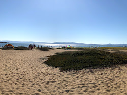 Foto von Alameda beach mit lange, gerade küste