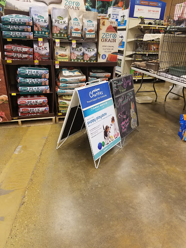 Pet Supply Store «PetSmart», reviews and photos, 7600 Edinger Ave, Huntington Beach, CA 92647, USA