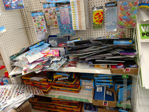 Dollar Store «Dollar Tree», reviews and photos, 200 Hempstead Turnpike, West Hempstead, NY 11552, USA