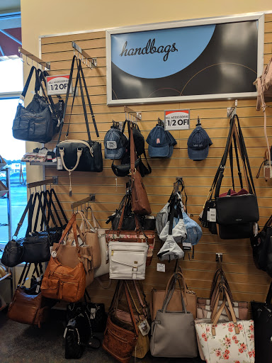 Shoe Store «Shoe Carnival», reviews and photos, 354C Cox Creek Pkwy, Florence, AL 35630, USA