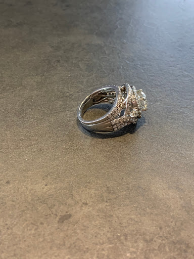 Jewelry Designer «Marx Jewelers», reviews and photos, 520 SW Yamhill St #1010, Portland, OR 97204, USA