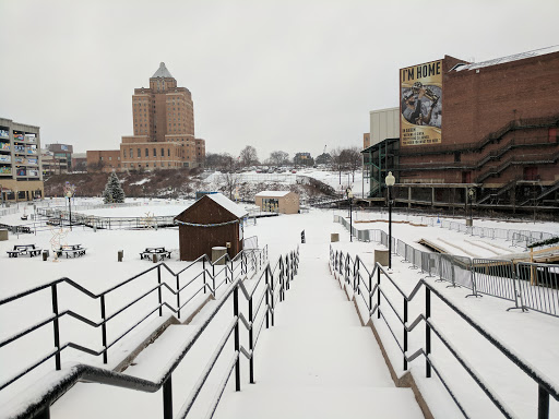 Live Music Venue «Lock 3 Park», reviews and photos, 200 S Main St, Akron, OH 44308, USA