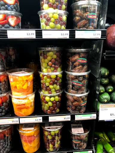 Grocery Store «Whole Foods Market», reviews and photos, 1640 Chicago Ave, Evanston, IL 60201, USA