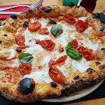 Photo n°2 de l'avis de BenchmarksIT. fait le 07/04/2024 à 19:58 sur le  ArtePizza à Bacoli