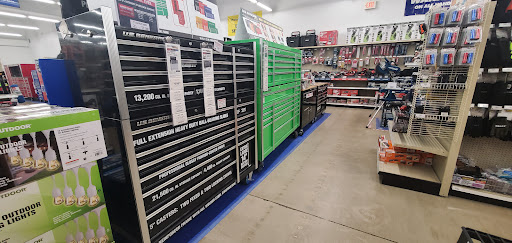 Hardware Store «Harbor Freight Tools», reviews and photos, 1600 N Jackson St STE 320, Tullahoma, TN 37388, USA