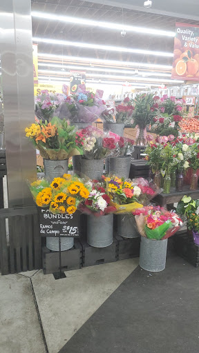 Grocery Store «Superior Grocers», reviews and photos, 15000 Crenshaw Blvd, Gardena, CA 90249, USA