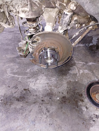 Mounts Automotive - Photo 9 - Car repair in Lincoln, IL, Cedar Rapids