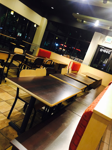 Mexican Restaurant «QDOBA Mexican Eats», reviews and photos, 398 W 14 Mile Rd, Troy, MI 48083, USA