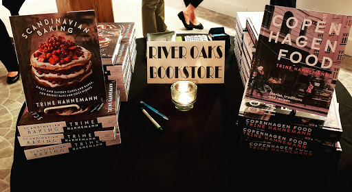 Book Store «River Oaks Book Store», reviews and photos, 3270 Westheimer Rd, Houston, TX 77098, USA