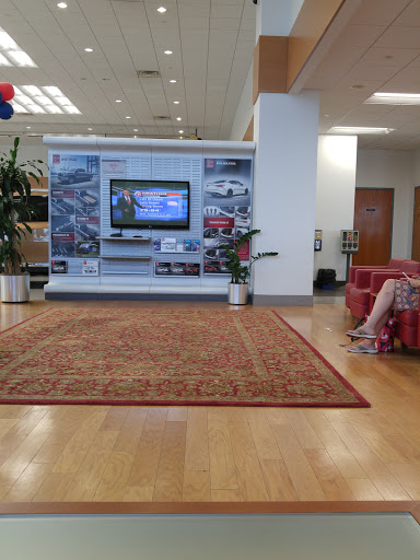 Nissan Dealer «Quirk Nissan», reviews and photos, 600 Southern Artery, Quincy, MA 02169, USA