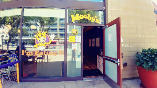 Shopping Mall «West Hollywood Gateway», reviews and photos, 7100 California Route 2, Los Angeles, CA 90046, USA