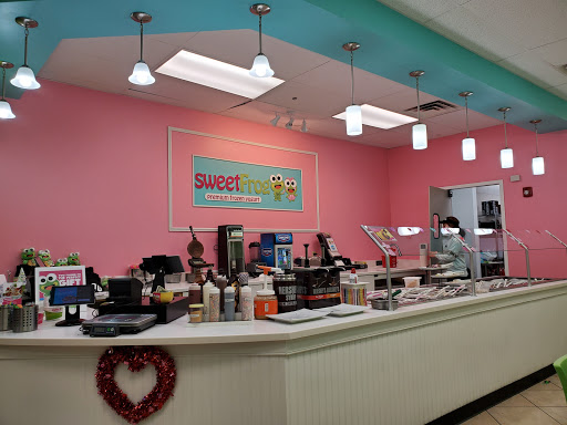 Frozen Yogurt Shop «Sweet Frog», reviews and photos, 6416 Carlisle Pike #1100, Mechanicsburg, PA 17050, USA