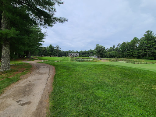 Golf Course «Pinecrest Golf Course», reviews and photos, 25 Pinehurst Dr, Richmond, RI 02812, USA