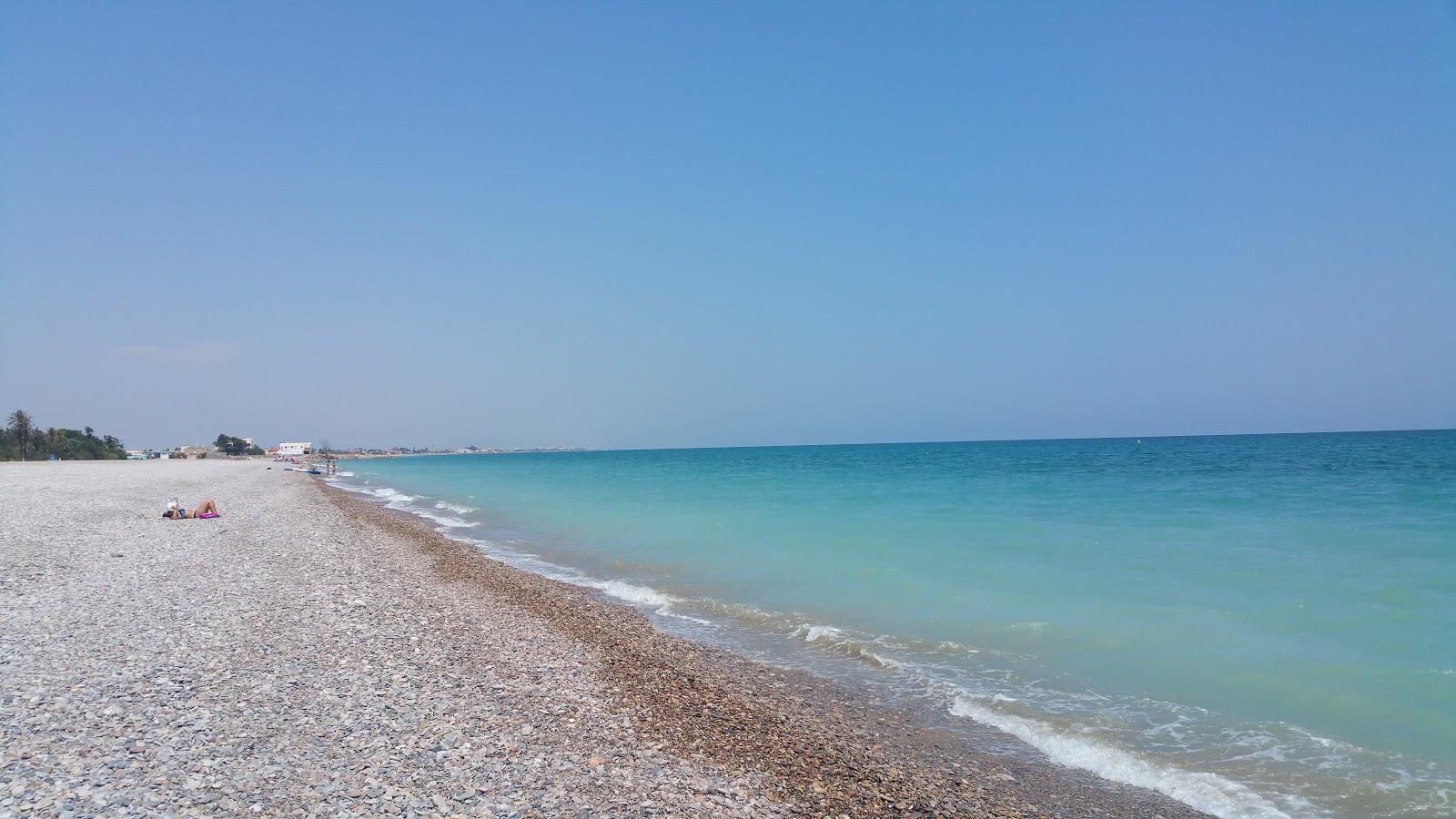 Fotografija Plaža Almarda priljubljeno mesto med poznavalci sprostitve