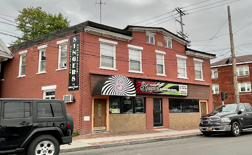 Karaoke Bar «Singers Karaoke Club», reviews and photos, 1345 Milton Ave, Syracuse, NY 13204, USA