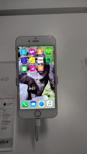 Electronics Store «Best Buy», reviews and photos, 3549 W Shore Dr, Holland, MI 49424, USA