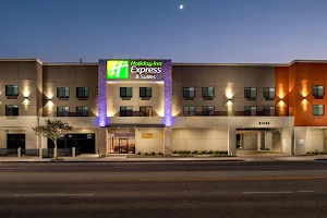 Holiday Inn Express & Suites Chatsworth, an IHG Hotel image